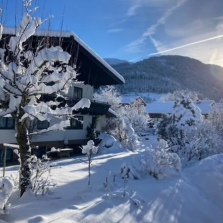 Guest house Landhaus Riepler Wagrain